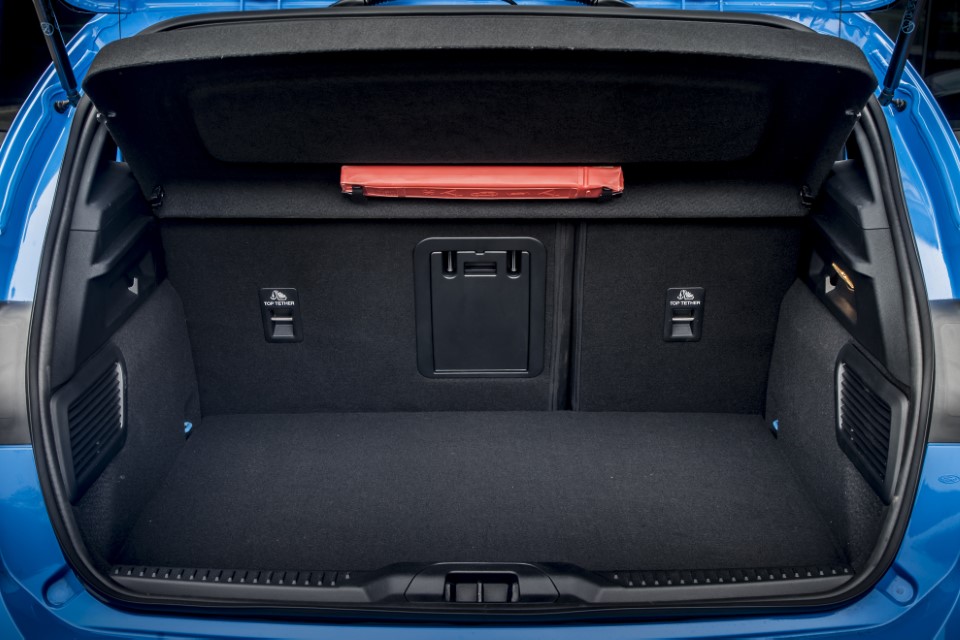 Focus_ST_Edition_130