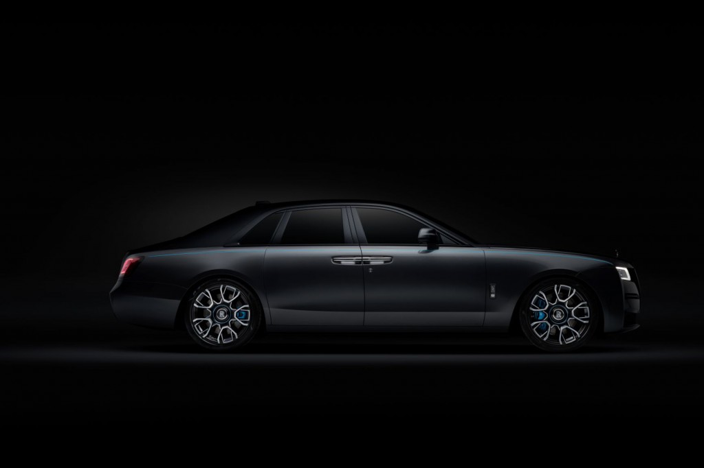 RRBB_11 Studio main side