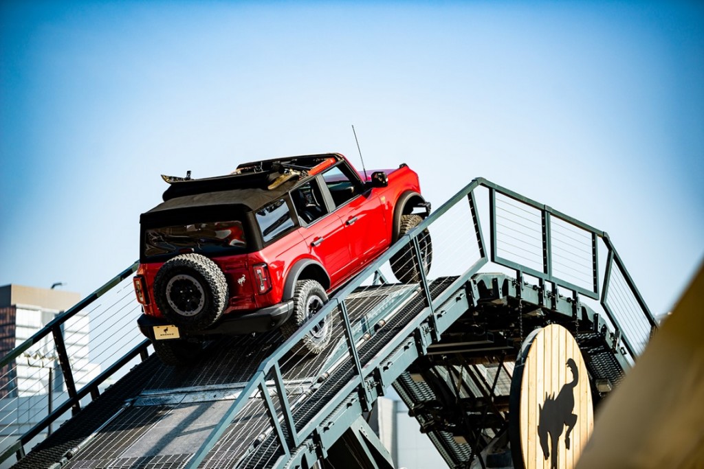 AMLA-2021-Day-1_Bronco-Lunch_Nov-17-2021_David-Crewe-9247