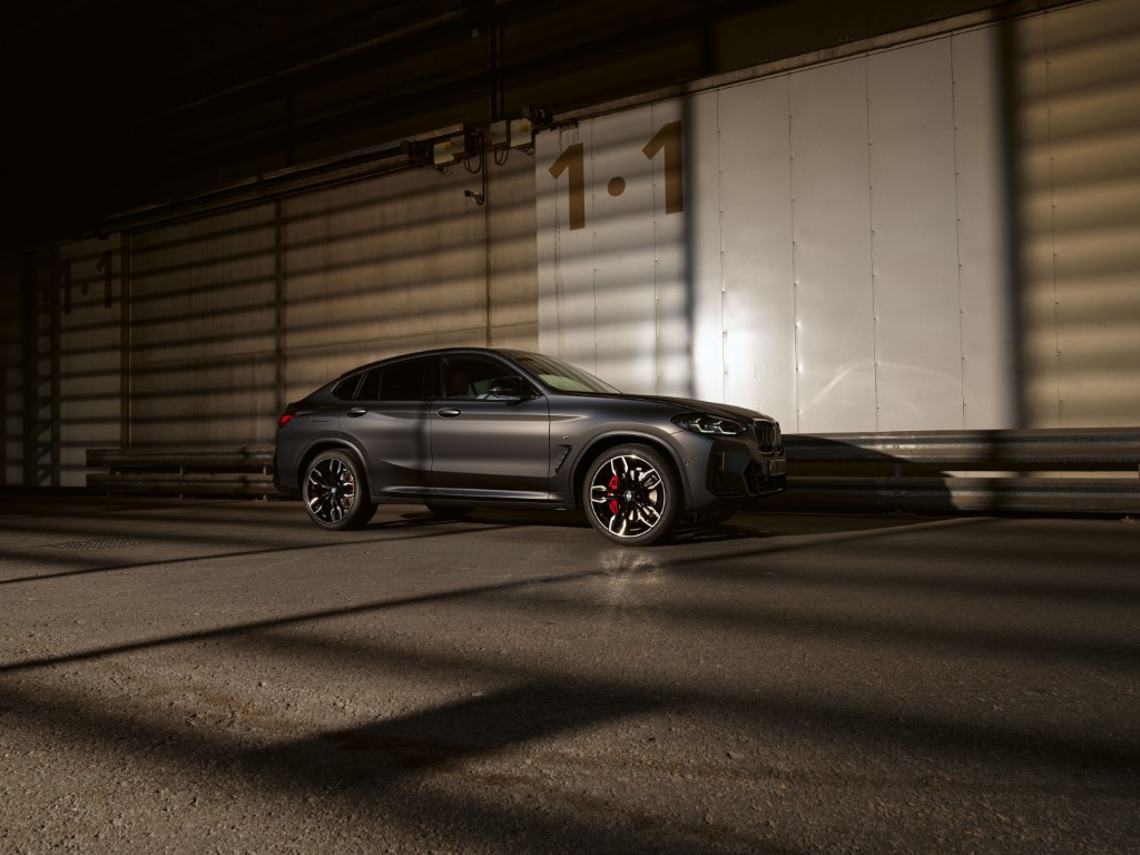 15. The New BMW X4