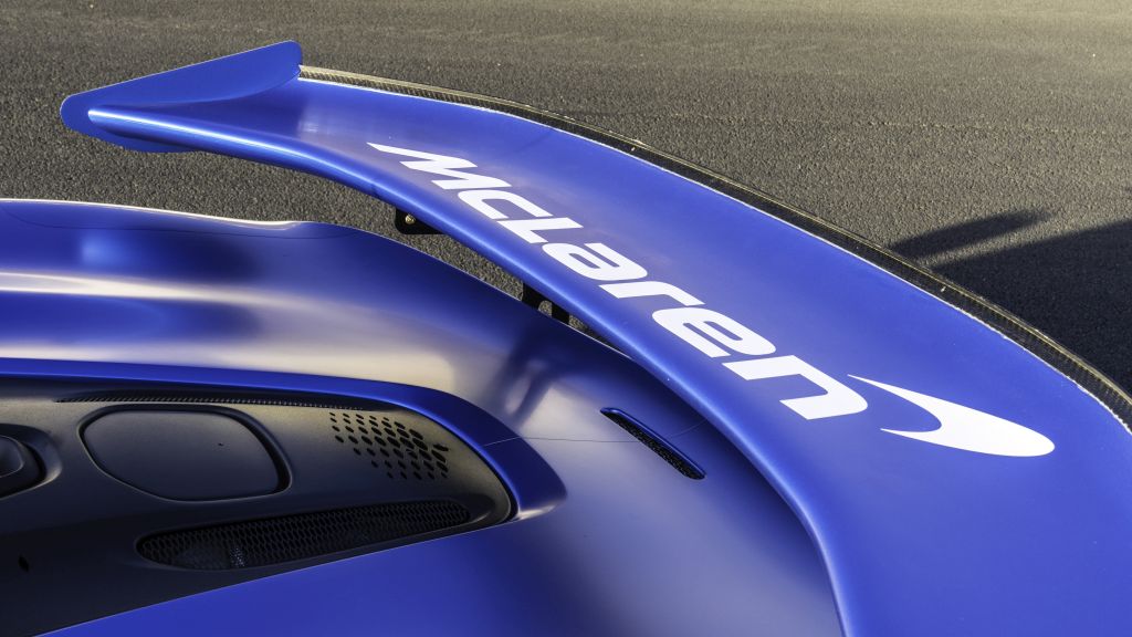 4_The_Artura_GT4_features_a_new_rear_wing_mounted_away_from_the_rear_deck_for_ease_of_access