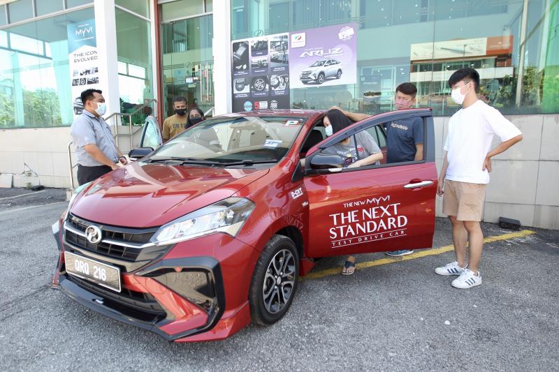Perodua S 1h22 Sales Leaps By 30 To 127 000 Units Year On Year Carsifu