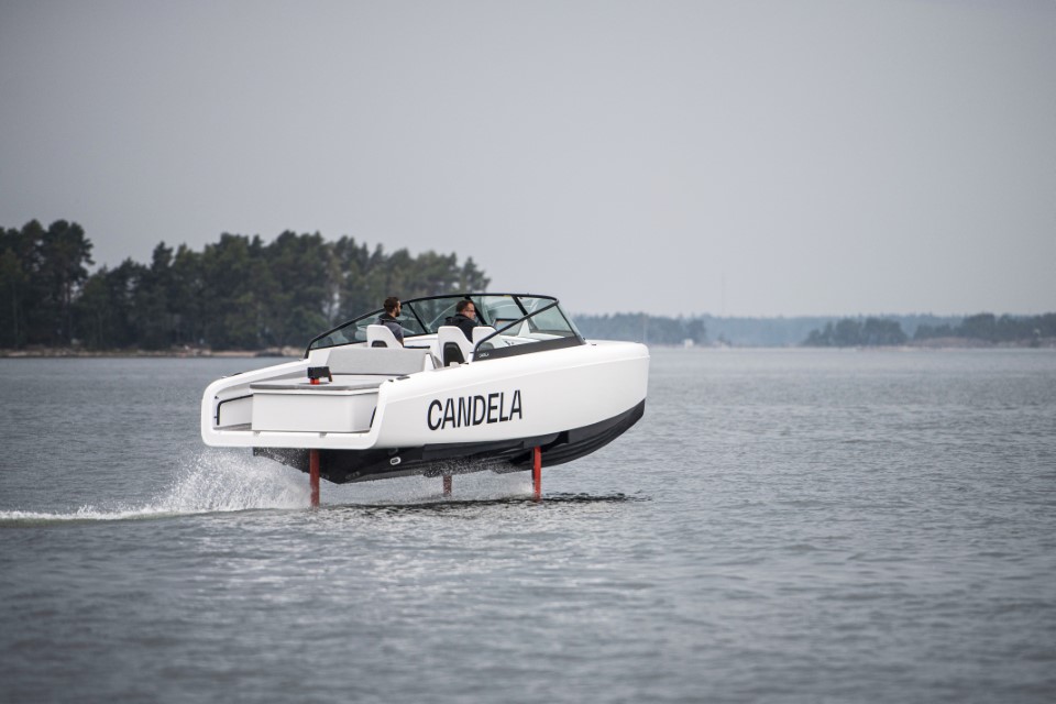 657353_20220823_Polestar_to_supply_batteries_to_electric_hydrofoil_boat_company_Candela