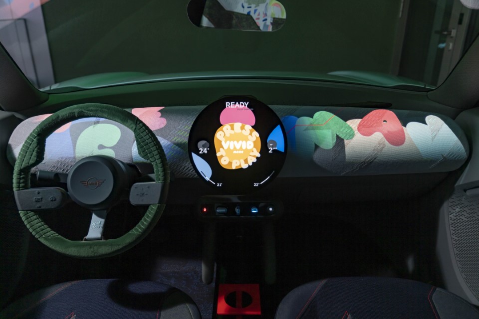 P90474623_highRes_mini-concept-aceman-