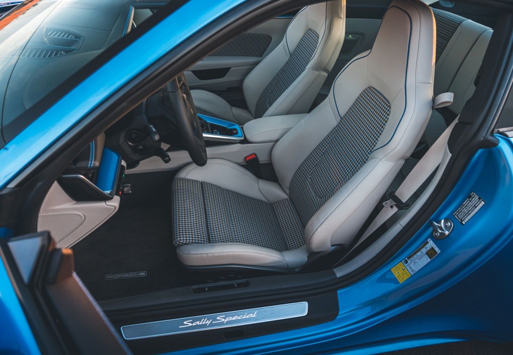 Porsche_Sally_Special_022_