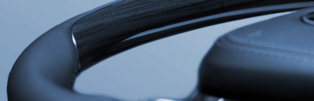 Steering Wheel_Wood Rim_Excellence_blue_banner2