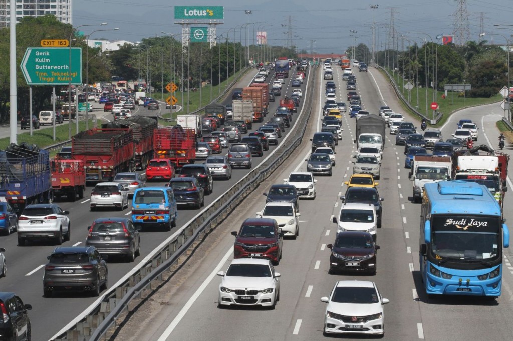 3.8 million vehicles expected on expressways nationwide during CNY