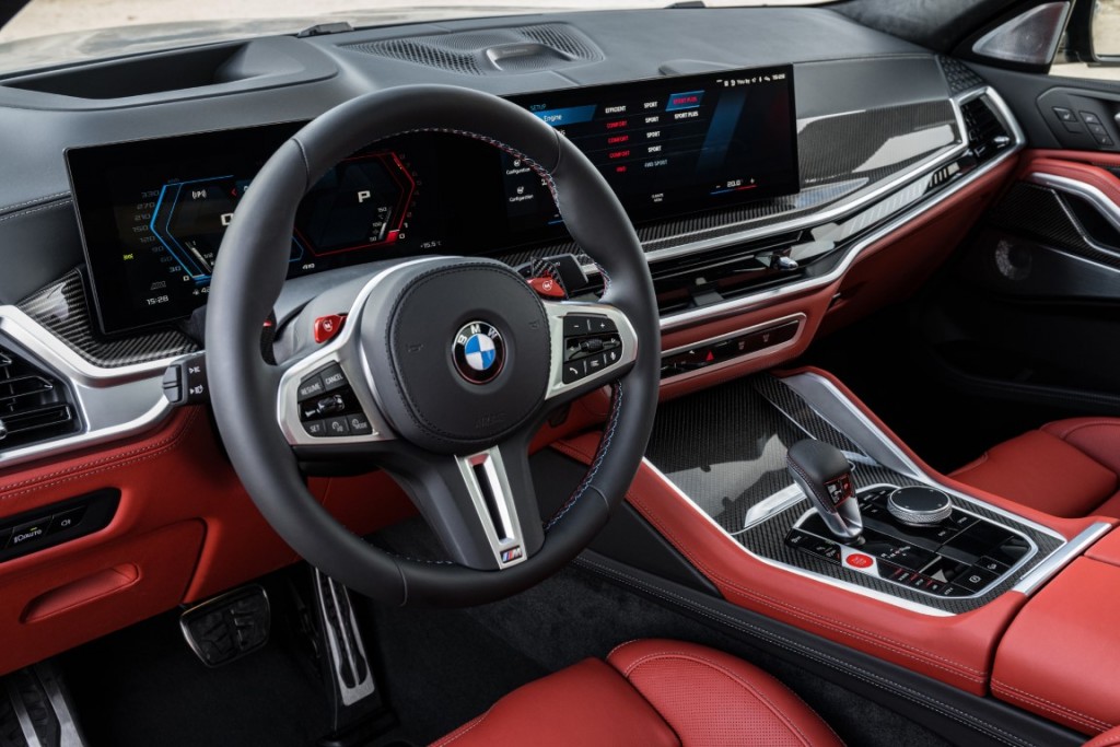 P90495595_highRes_the-new-bmw-x6-m-com