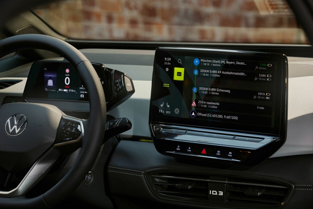 DB2023AU00104_web_1600