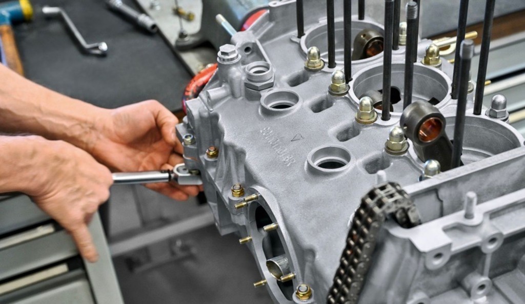 Kurbelgehaeuse_Musteraufbau_004_sRGB_layout