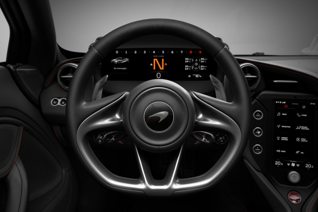 McLaren_750S_Spider_Steering_Wheel