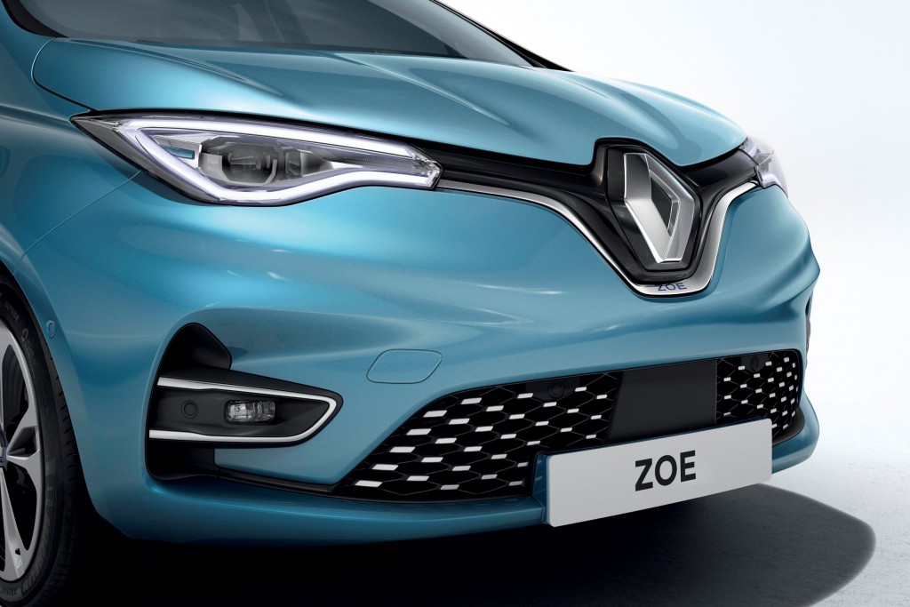 New Renault Zoe-chrome inserts & side vents