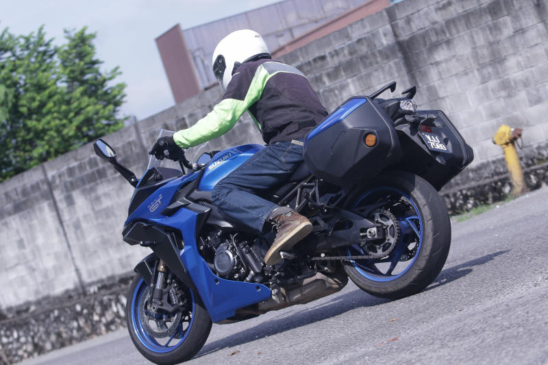 Suzuki GSX-S1000 GT_12