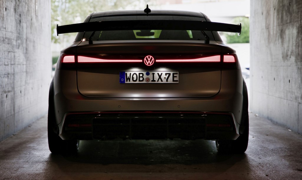 Volkswagen ID.X Performance