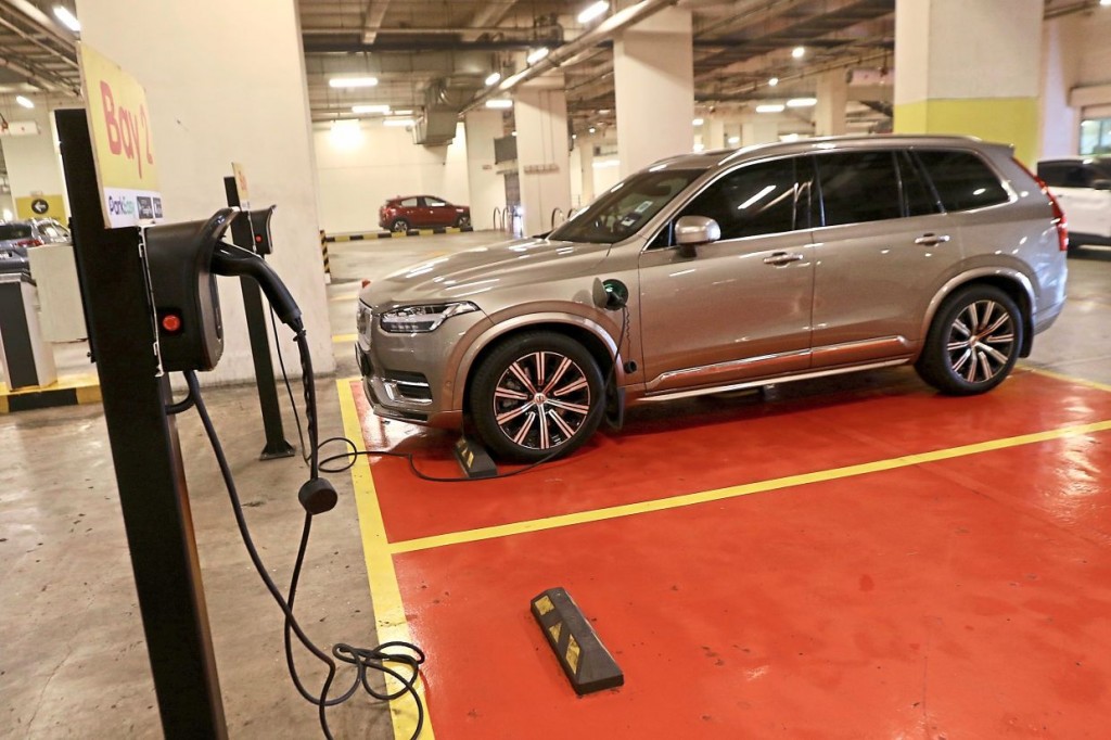 ‘Long road ahead for EV charging stations in condos’ CarSifu