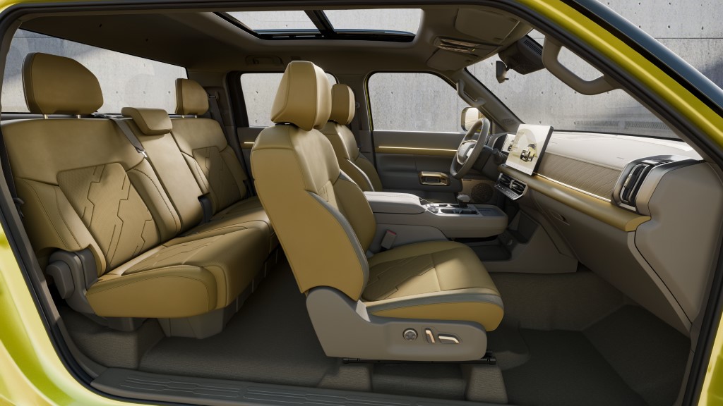 250423-31_Frontier_pro_PHEV_16x9_31 (Custom)