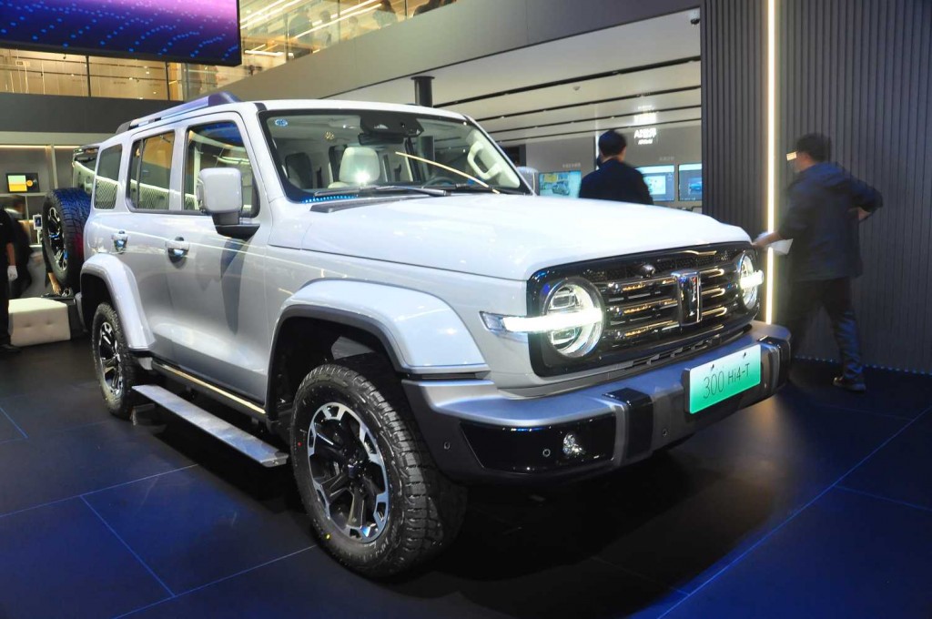 GWM Tank 300 Hi4-T - 01