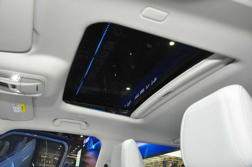 GWM Tank 300 Hi4-T - 14