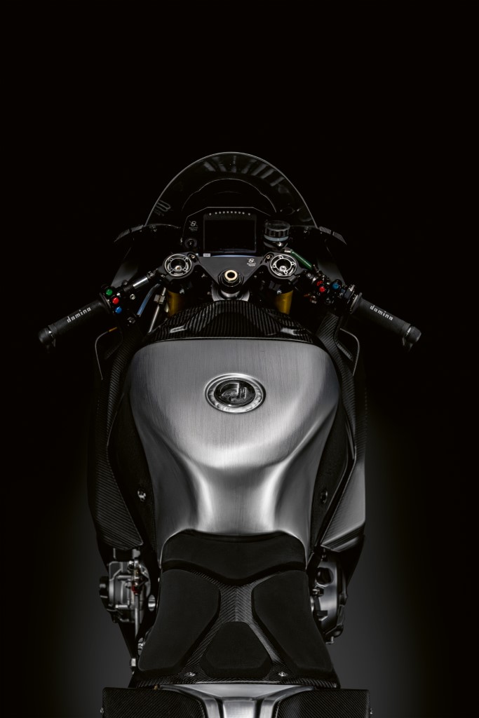 P90599020_highRes_bmw-motorrad-concept (Custom)