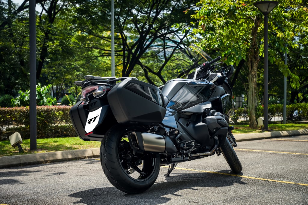 03. The New BMW R 1300 RT (Custom)