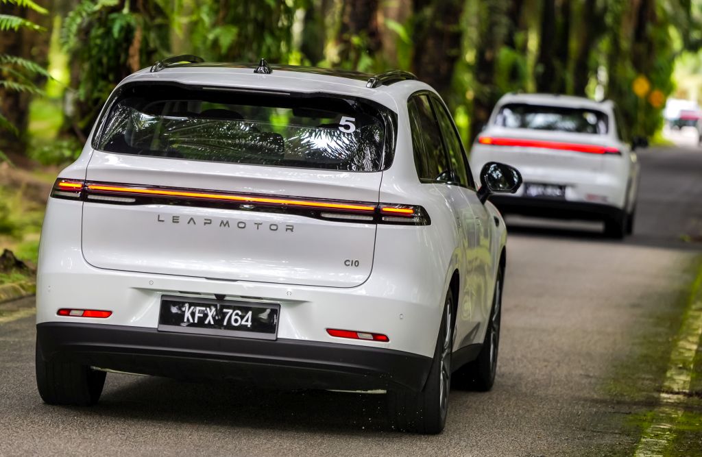 3. C10 Exterior