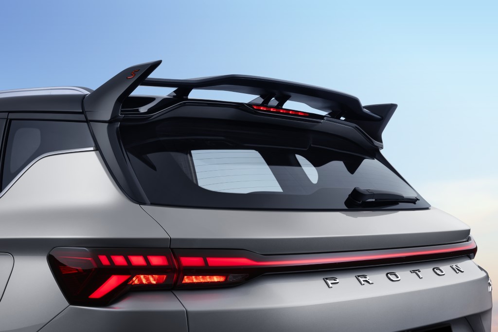 ALL-NEW X50 Sporty Spoiler (Custom)