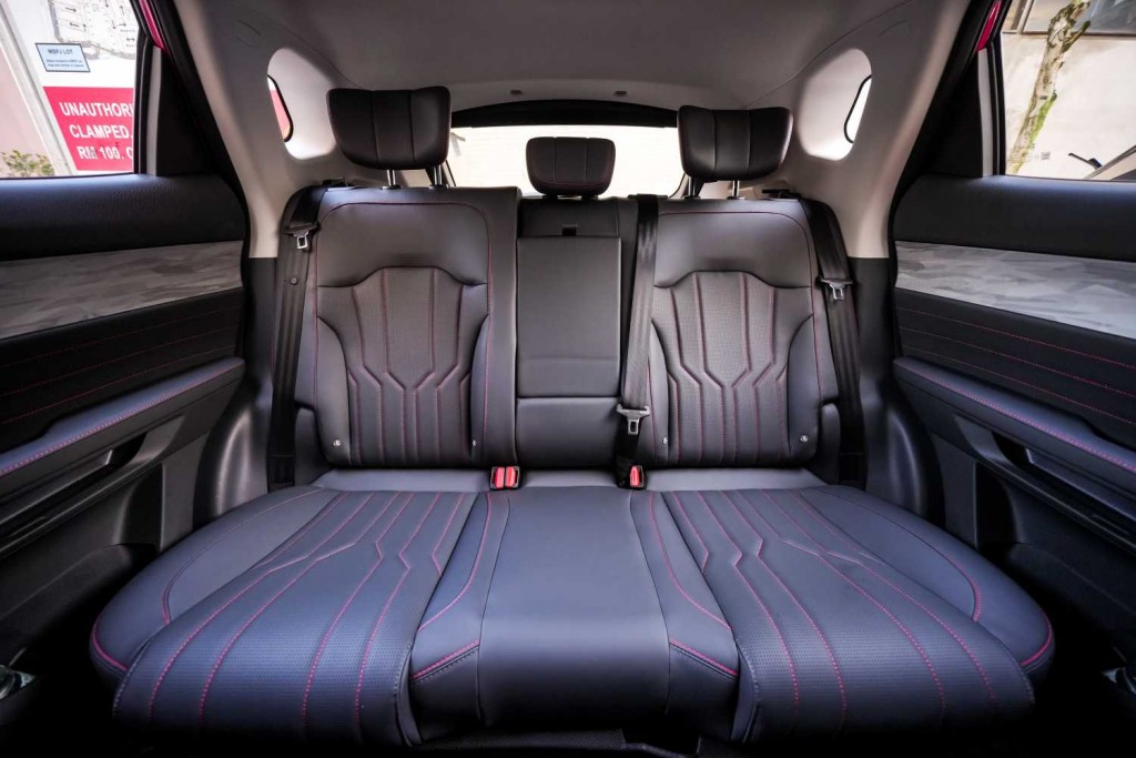 Jetour Dashin Sekinchan Drive 2025 (14)
