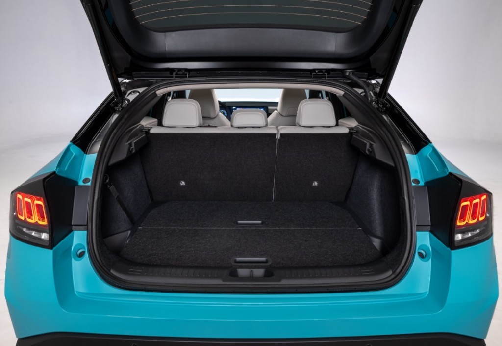 Nissan_Leaf_2025 (12)