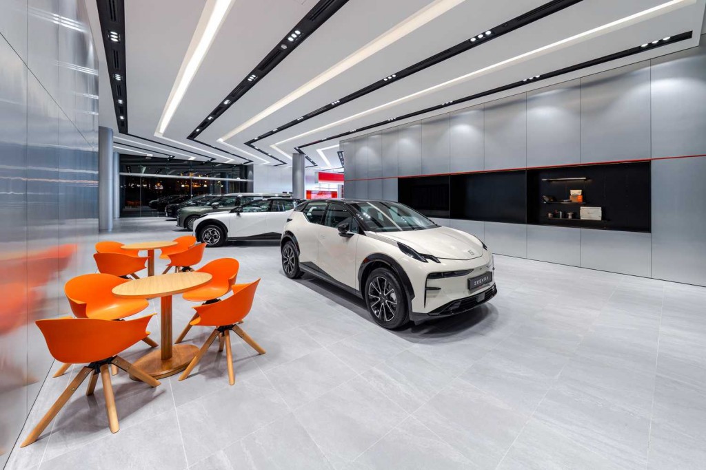 02 Zeekr Space Sunway City - Car Display Area