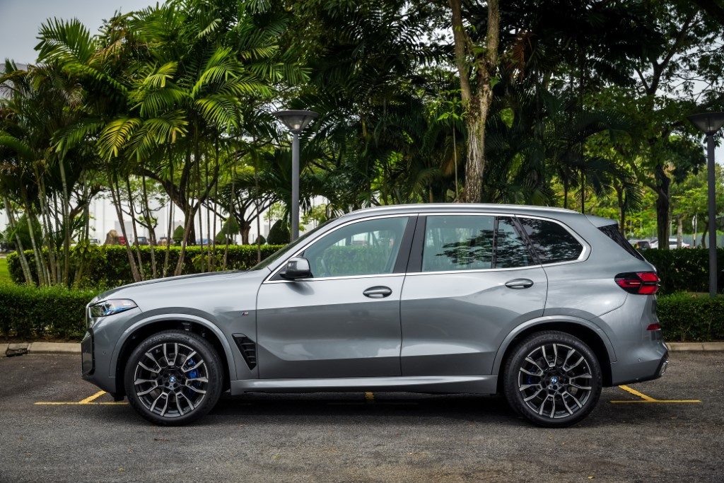 03. The New BMW X5 xDrive40i M Sport (Custom)