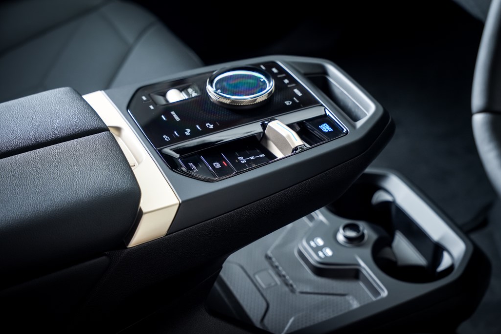 18. The New BMW iX xDrive45 Sport (Custom)