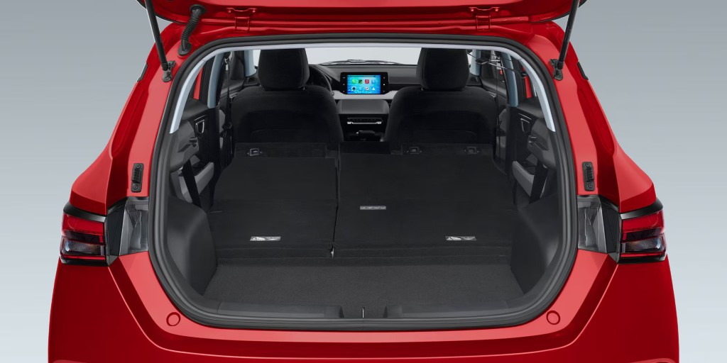 2025 Chevrolet Aveo hatchback