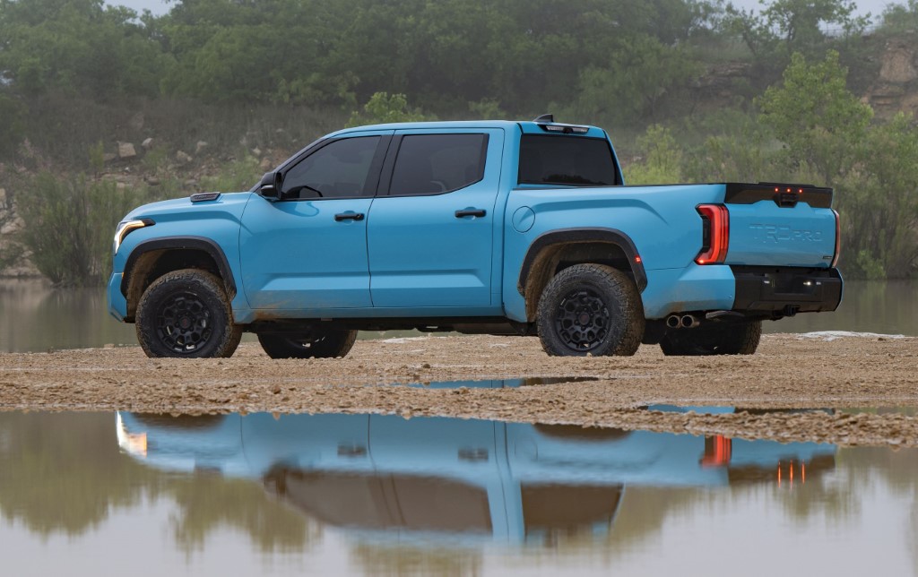 2026_Toyota_TRDPro_Tundra_WaveMaker_3 new09 (Custom)