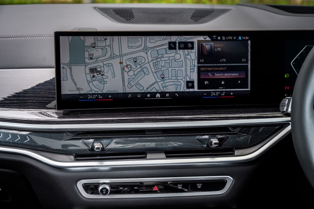 23. The New BMW X5 xDrive40i M Sport (Custom)