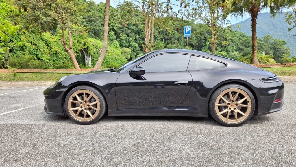 911Carrera-side1-June2025