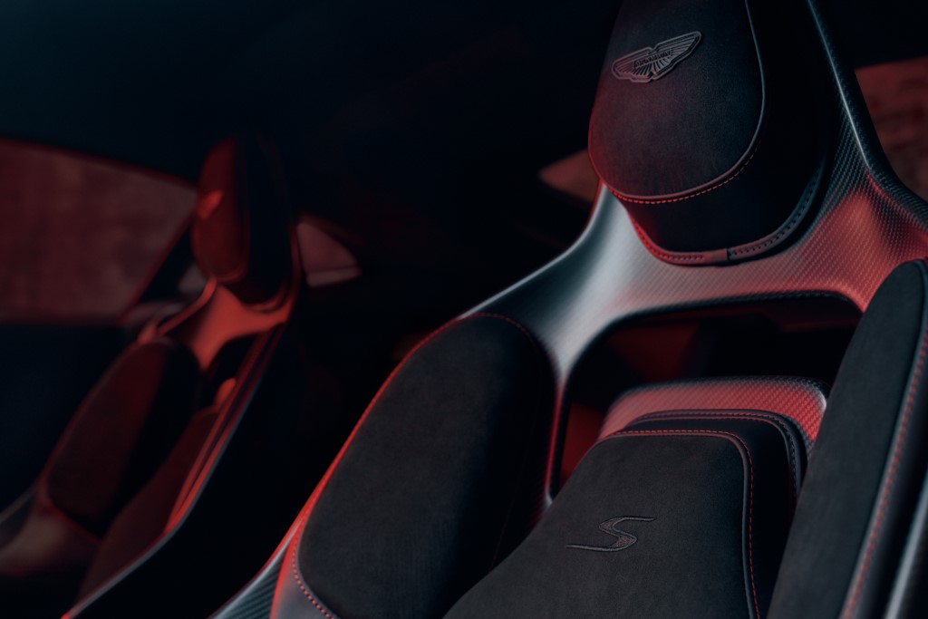 Aston Martin Vantage S (13) (Custom)