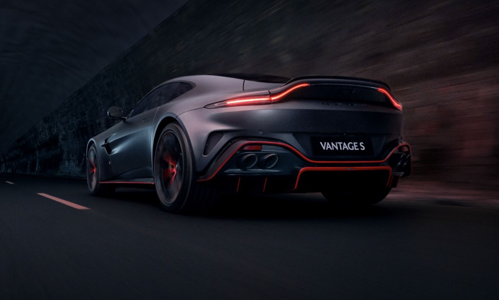 Aston Martin Vantage S (3) new00 (Custom)