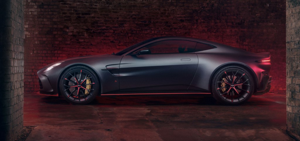 Aston Martin Vantage S (8) new00 (Custom)