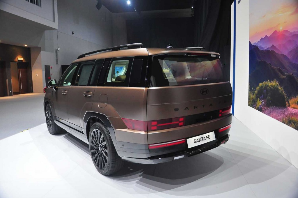 Hyundai Santa Fe 2.5T Calligraphy - 05