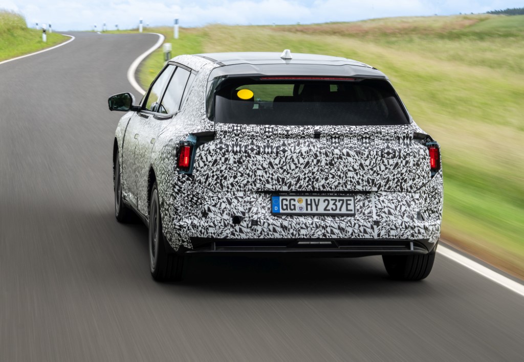 Kia EV4 undergoes testing in Europe(07) new12 (Custom)