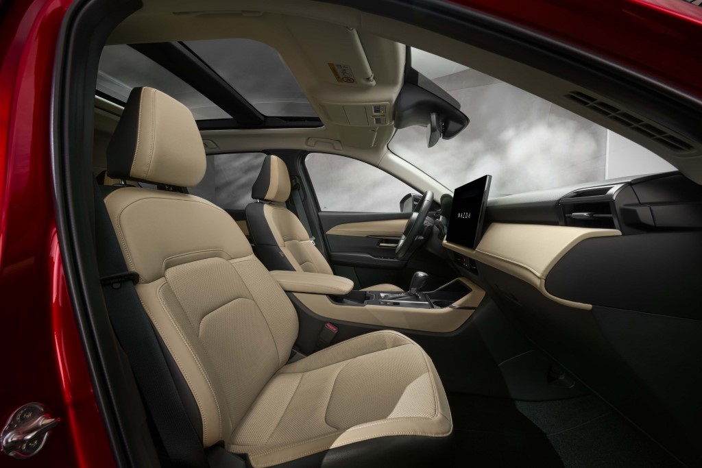 Mazda_CX-5_Germany_int (1) (Custom)