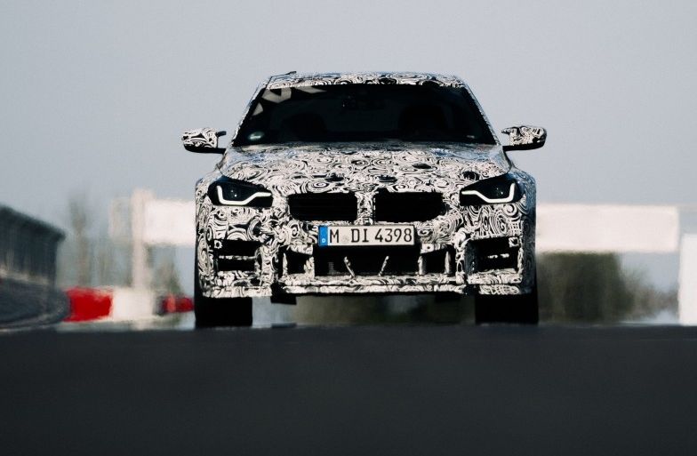 P90608278_lowRes_the-bmw-m2-cs-sets-n new08