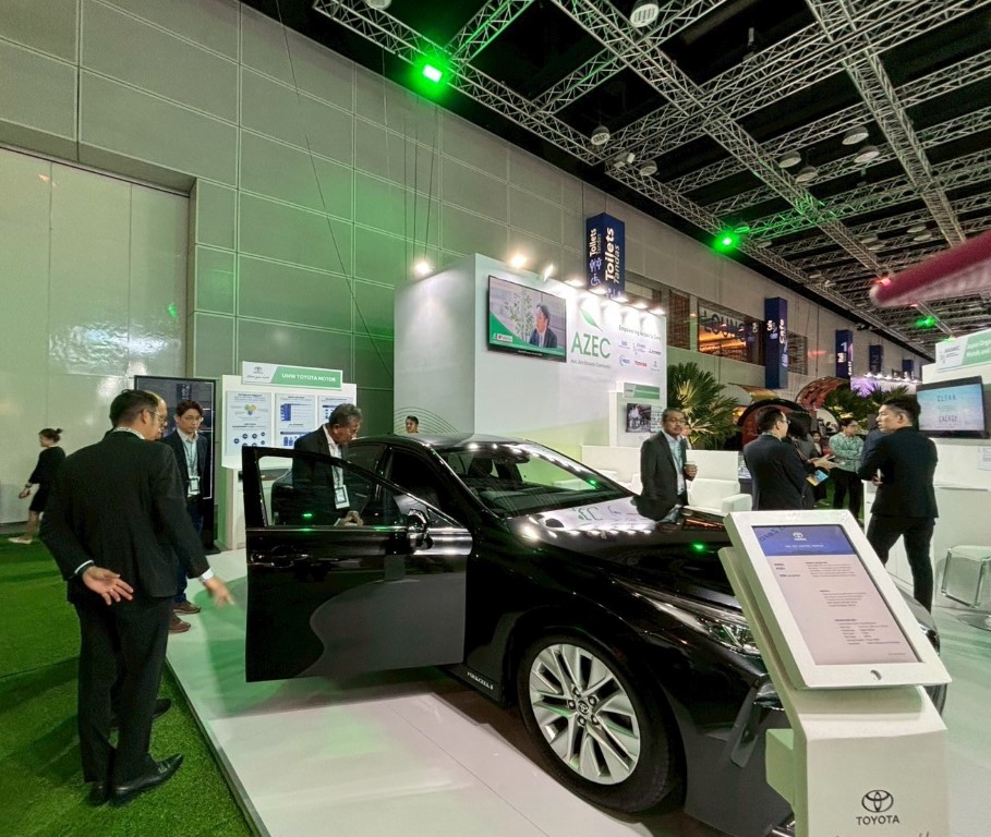 Toyota Mirai at Energy Asia 2025 (Custom)