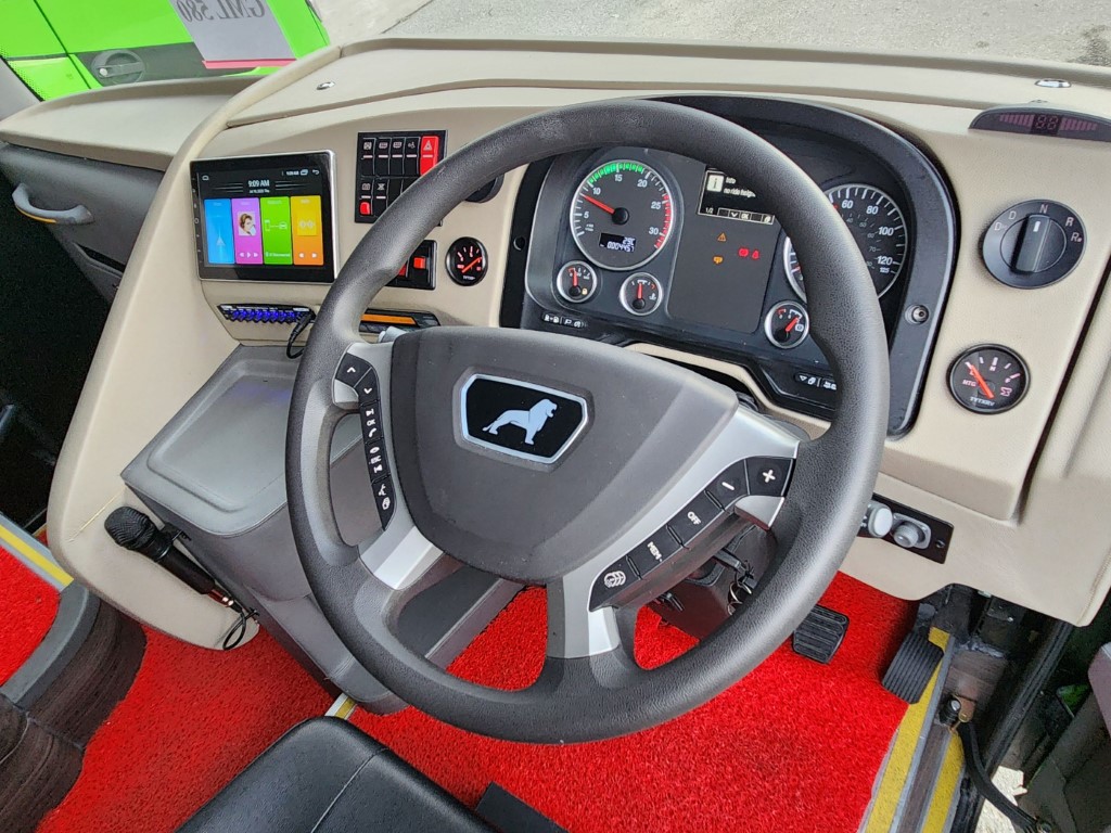 eMutiara's new MAN Coach captain's cockpit with 10-inch tablet (Custom)