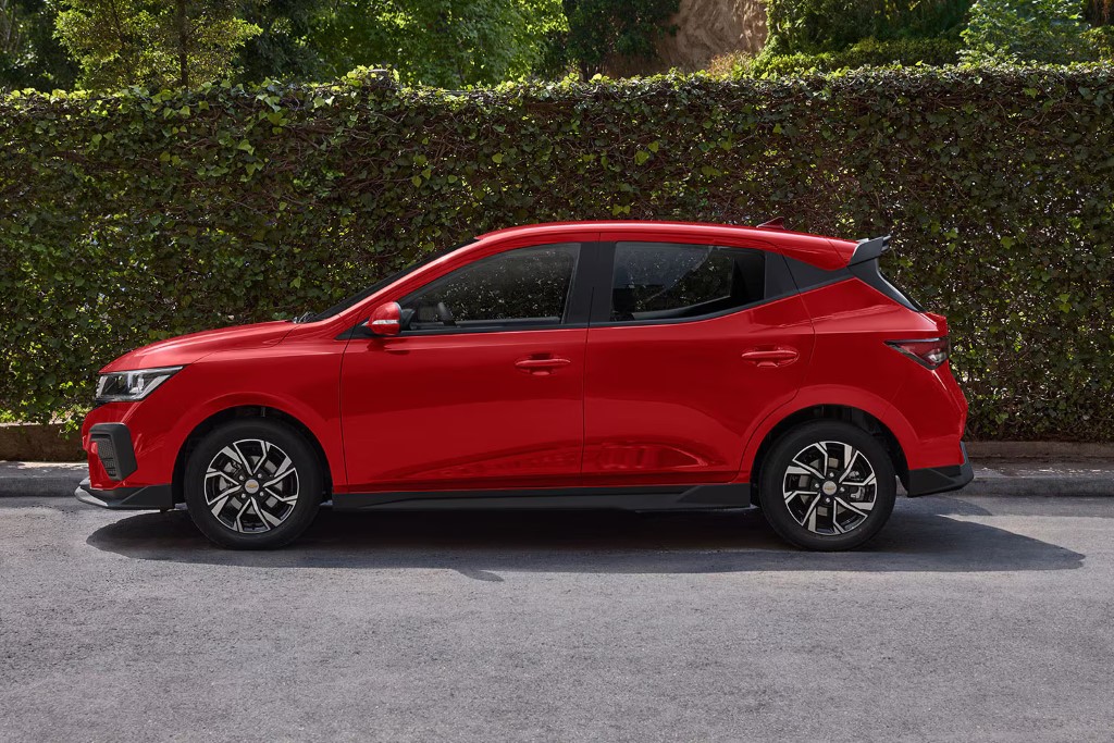 2025 Chevrolet Aveo hatchback
