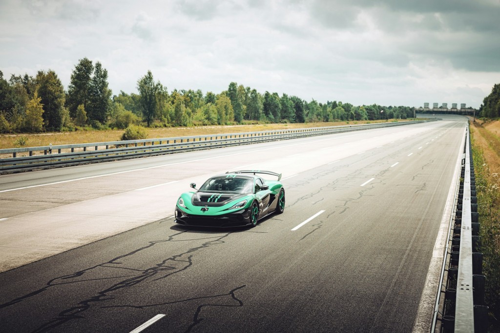 nevera-r-sets-new-0-400-0-km-h-benchmark-10