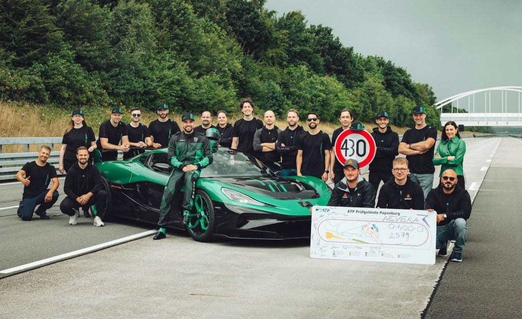 nevera-r-sets-new-0-400-0-km-h-benchmark-9