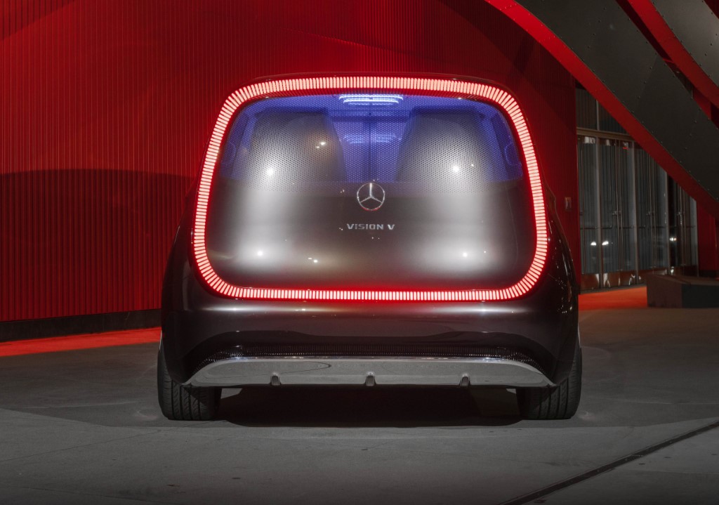 2025_MercedesBenz_VisionV_024-source new09 (Custom)