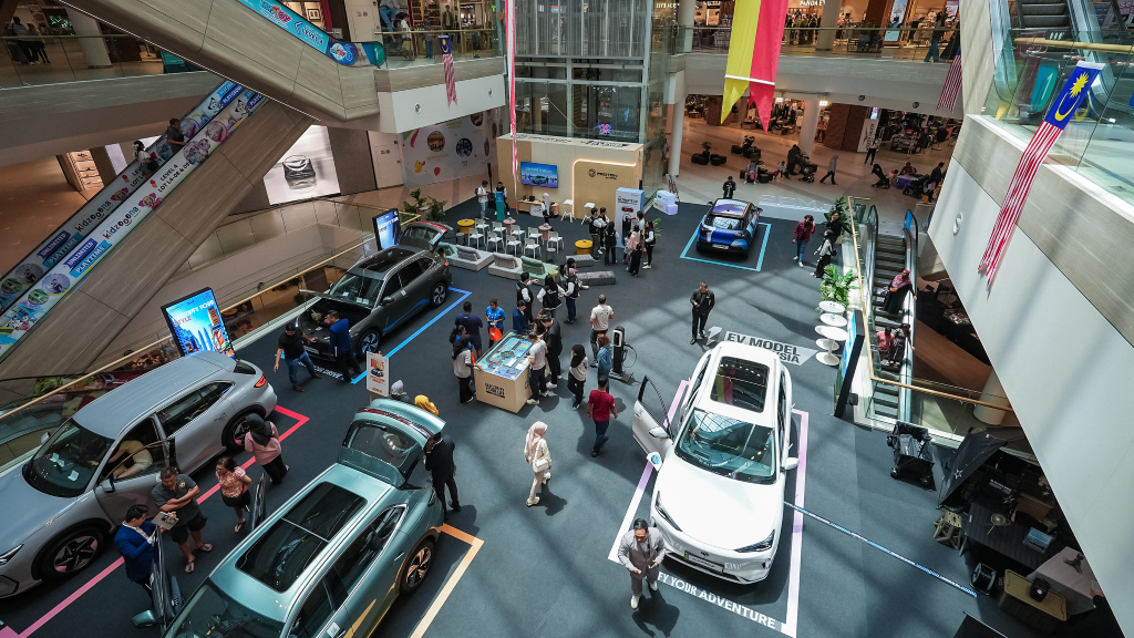 EYL_0055_DSC07753 (Custom)