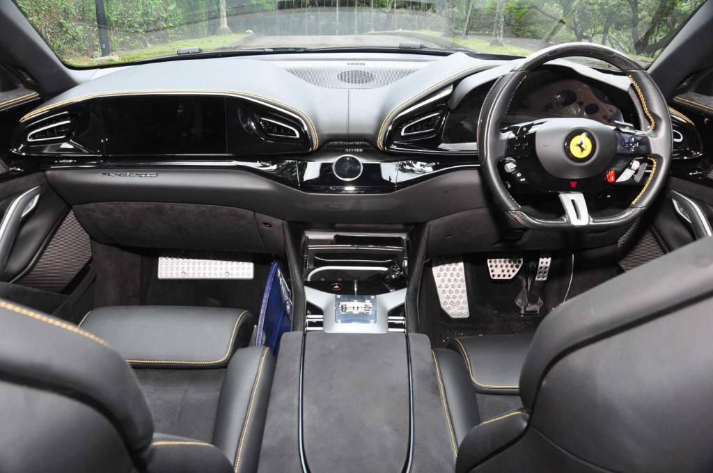 Ferrari Purosangue - 37